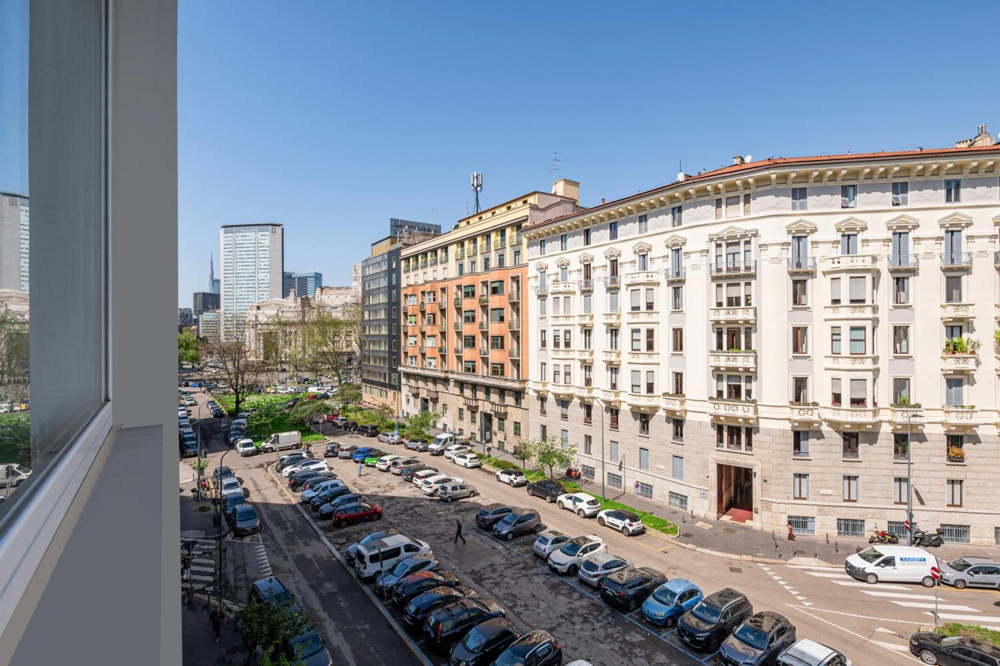 Binario Verticale Milán Exterior foto